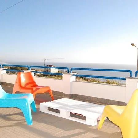 Hostel The Wave Beach & Surf *