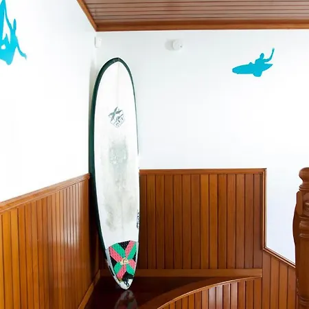 The Wave Beach & Surf Ericeira
